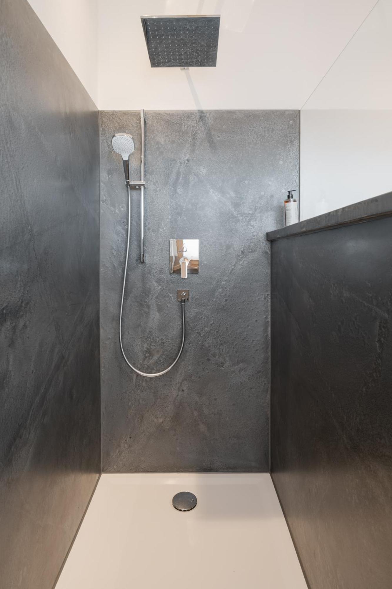 Fenjoy: Ferienapartment Mit Bergblick / Balkon / Bbq بيرناو ام شيمسي المظهر الخارجي الصورة