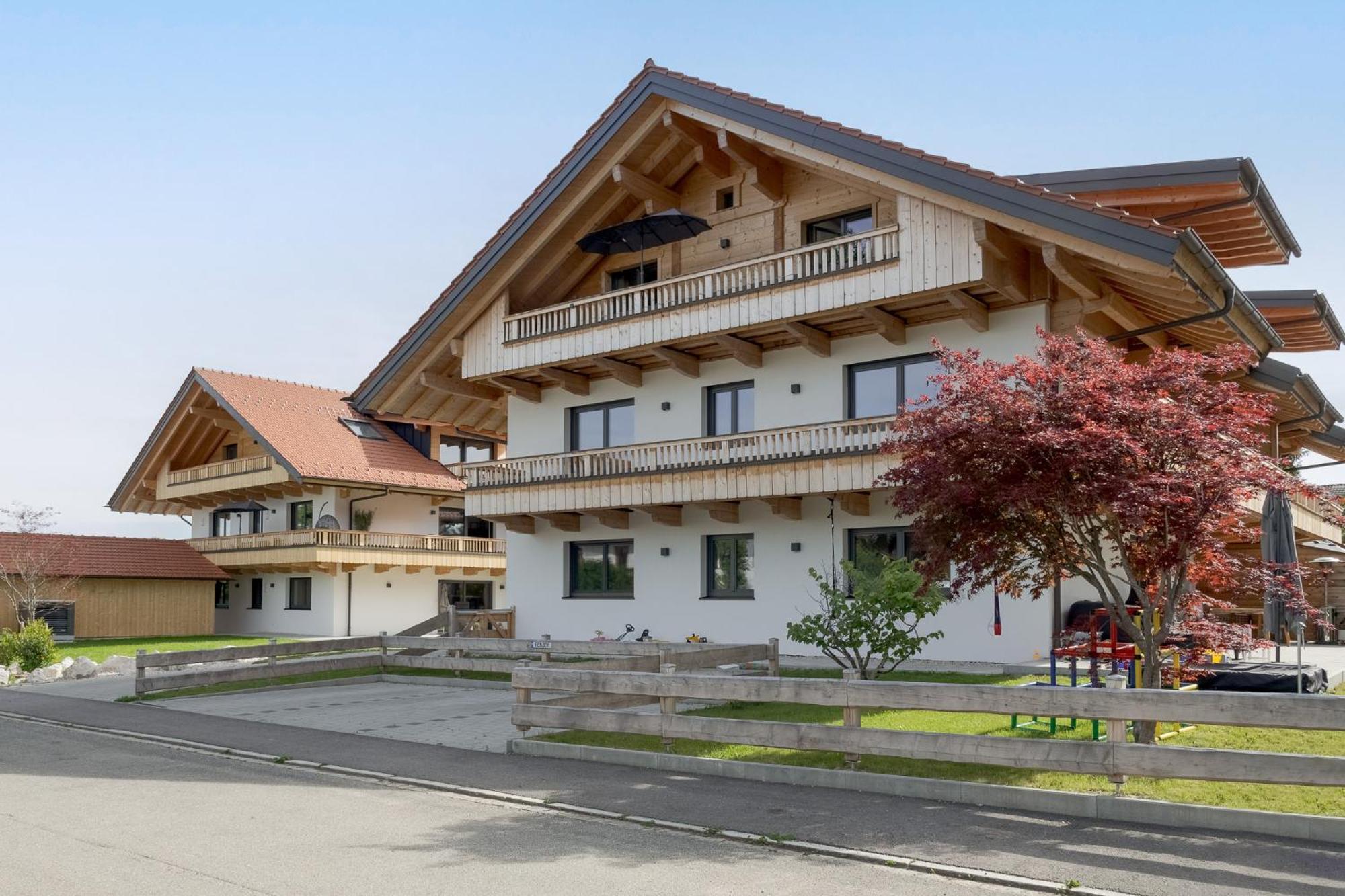 Fenjoy: Ferienapartment Mit Bergblick / Balkon / Bbq بيرناو ام شيمسي المظهر الخارجي الصورة